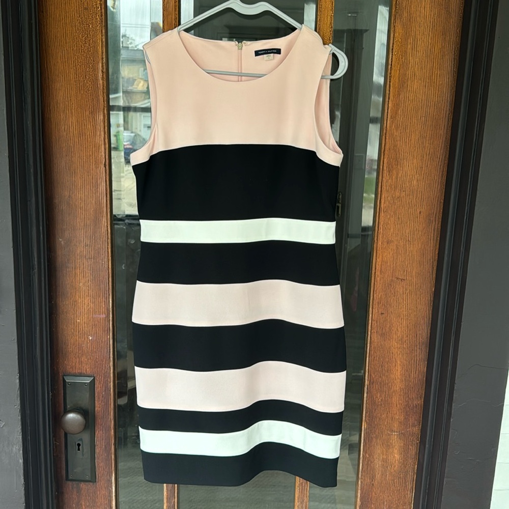 Tommy Hilfiger 14 dress